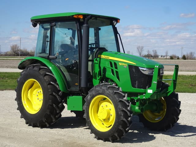 Image of John Deere 5075E equipment image 1