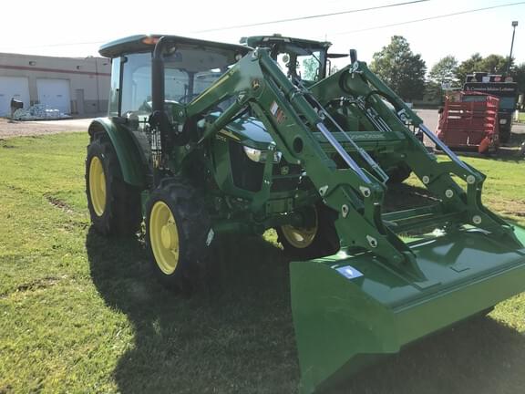 Image of John Deere 5075E equipment image 2