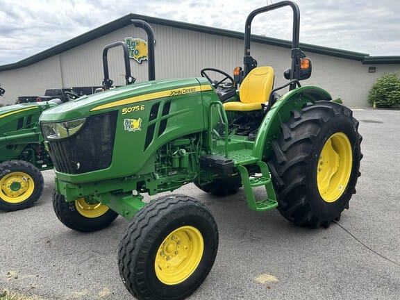 2025 John Deere 5075E Equipment Image0