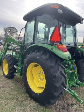Image of John Deere 5075E equipment image 2