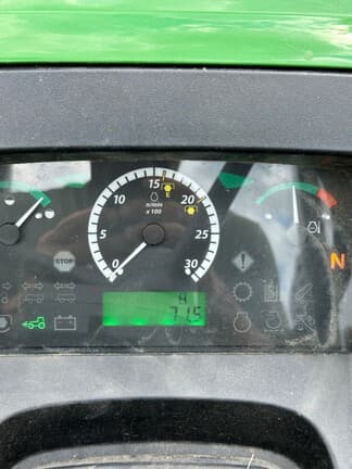 Image of John Deere 5075E equipment image 4