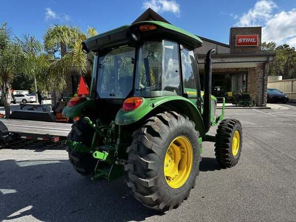 Image of John Deere 5075E equipment image 3
