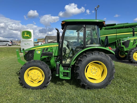 2025 John Deere 5075E Equipment Image0