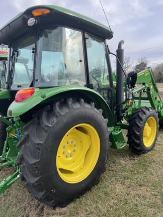 Image of John Deere 5075E equipment image 4