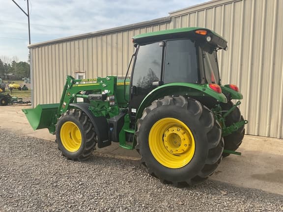 Image of John Deere 5090E equipment image 2