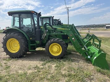 Main image John Deere 5090E
