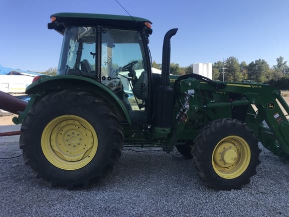 Image of John Deere 5090E equipment image 3