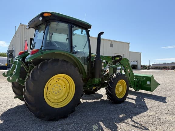 Image of John Deere 5090E equipment image 2