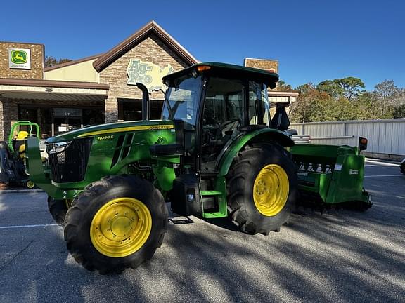 Image of John Deere 5090E equipment image 3