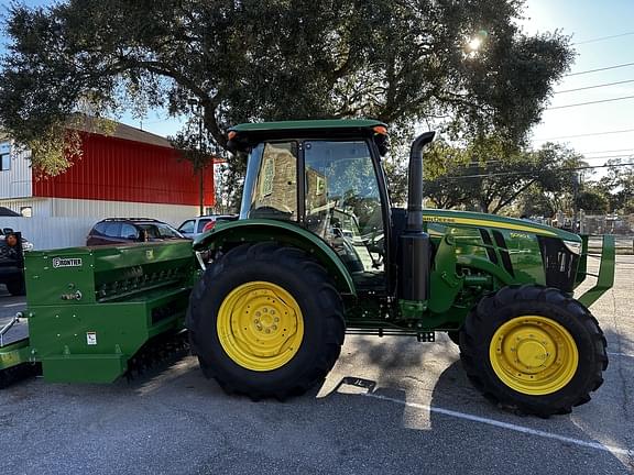 Image of John Deere 5090E Primary image