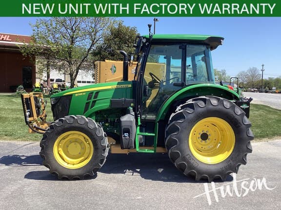 Image of John Deere 5095M equipment image 2