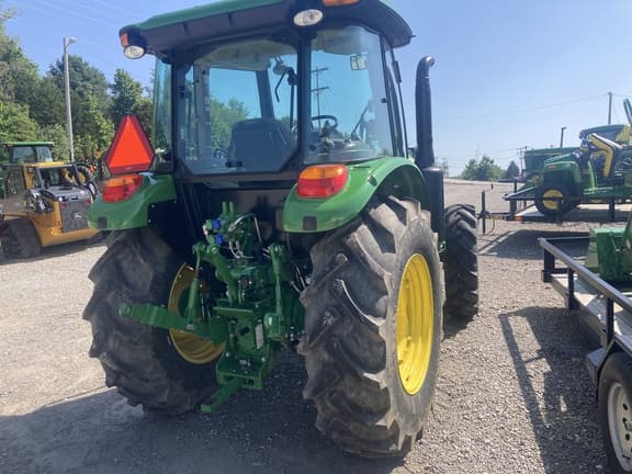 Image of John Deere 5100E equipment image 4