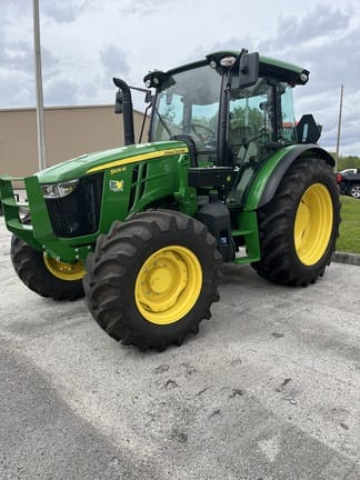 2025 John Deere 5105M Equipment Image0