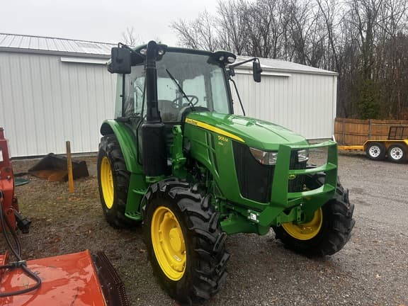 Image of John Deere 5105M Primary image