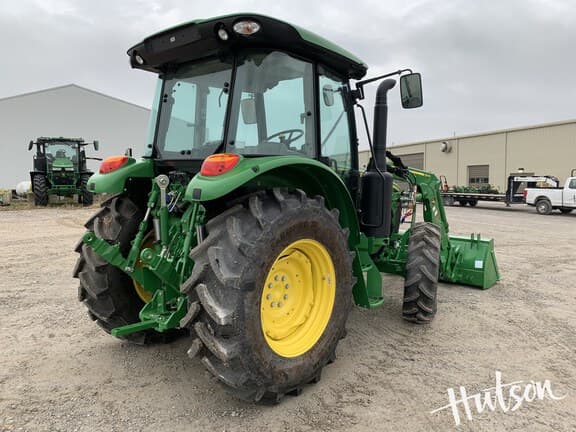 Image of John Deere 5120M equipment image 3