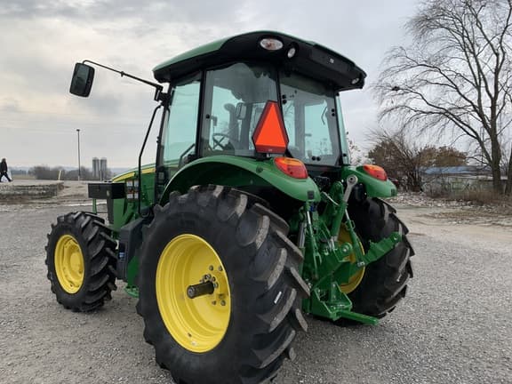 Image of John Deere 5130M equipment image 3
