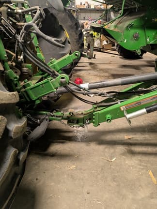 Image of John Deere 561M equipment image 2