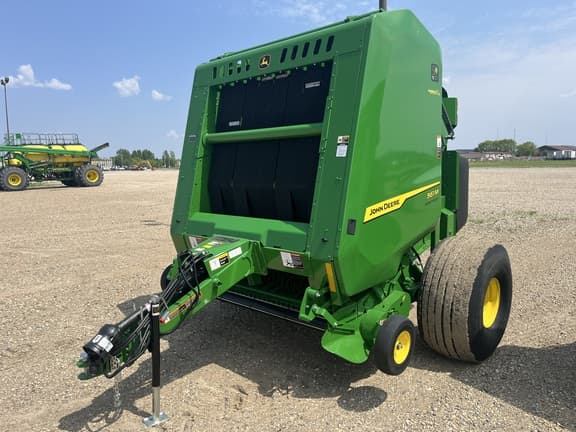 Image of John Deere 561M Primary image