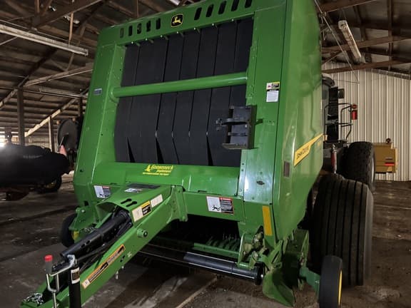 Image of John Deere 561M equipment image 1