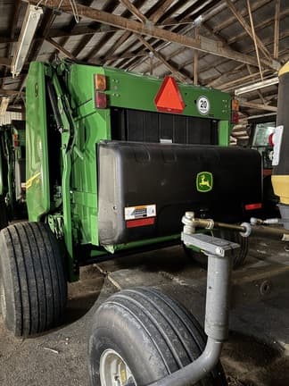 Image of John Deere 561M equipment image 3