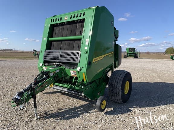 Image of John Deere 561M equipment image 1