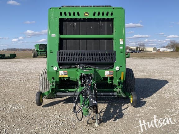 Image of John Deere 561M equipment image 4