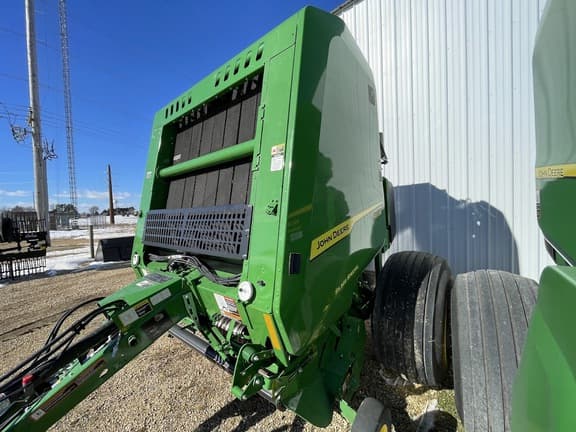 Image of John Deere 561M equipment image 2