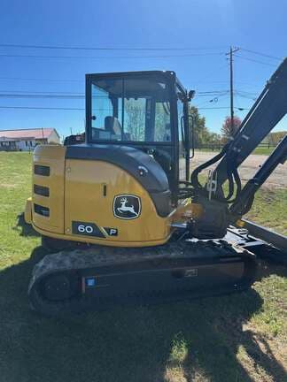 Image of John Deere 60P equipment image 1