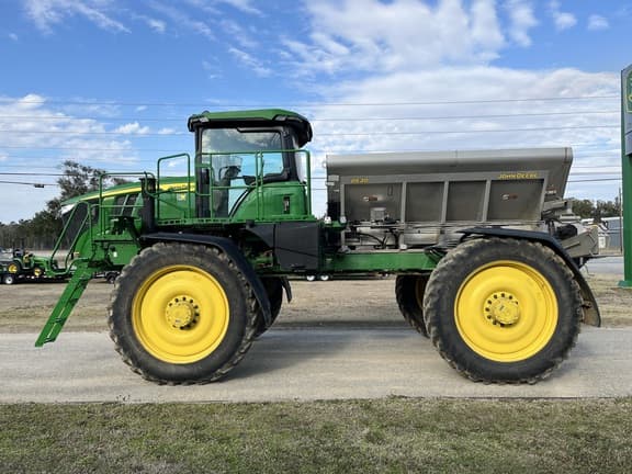 Image of John Deere 600R equipment image 3