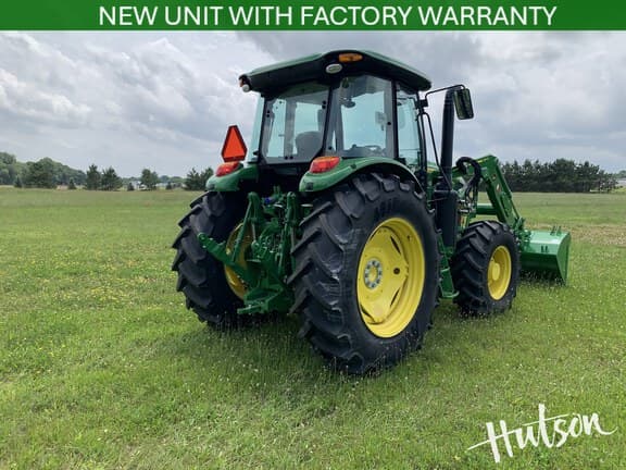 Image of John Deere 6120E equipment image 3