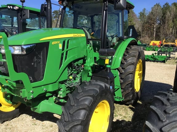 2025 John Deere 6120E Equipment Image0