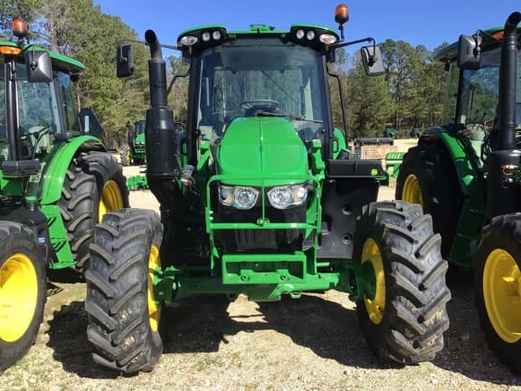 Image of John Deere 6120M equipment image 2