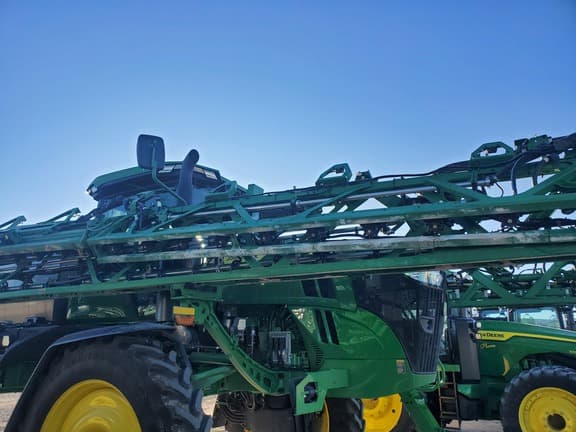 Image of John Deere 612R equipment image 4