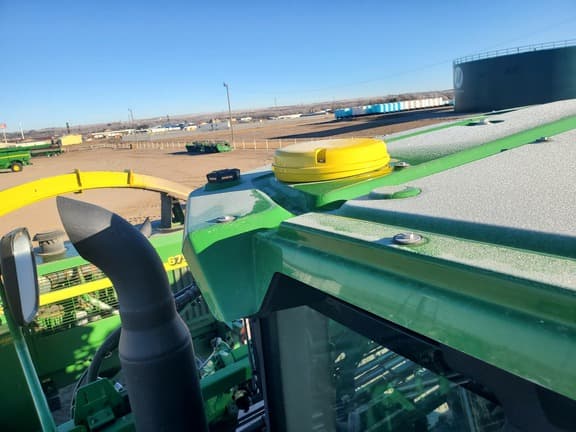 Image of John Deere 612R equipment image 4