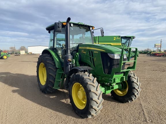Image of John Deere 6135E equipment image 2