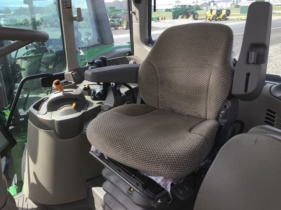 Image of John Deere 6140M equipment image 3