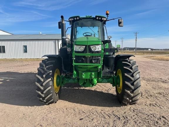 Image of John Deere 6155M equipment image 3