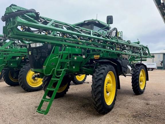 Image of John Deere 616R equipment image 3