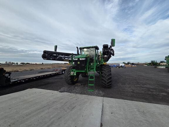 2025 John Deere 616R Equipment Image0