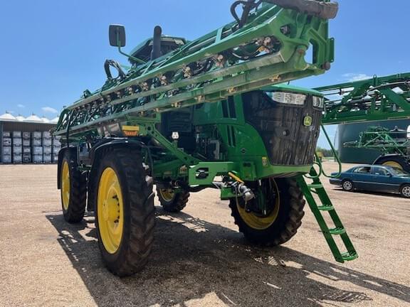 Image of John Deere 616R equipment image 1