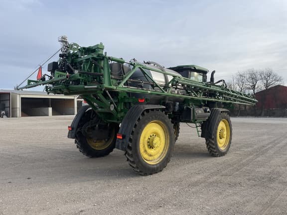 Image of John Deere 616R equipment image 4