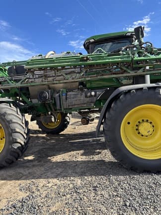 Image of John Deere 616R equipment image 4