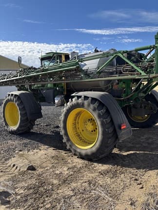 Image of John Deere 616R equipment image 1