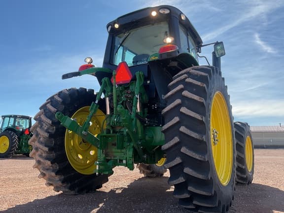 Image of John Deere 6175M equipment image 4