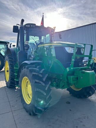 Image of John Deere 6175M equipment image 4