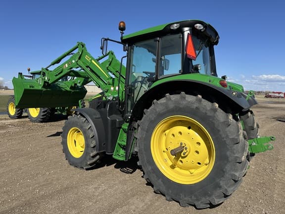 Image of John Deere 6M 115 equipment image 3