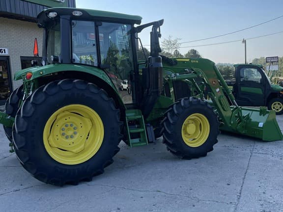 Image of John Deere 6M 125 equipment image 3