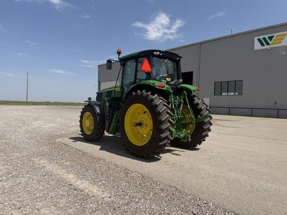 Image of John Deere 6M 145 equipment image 2