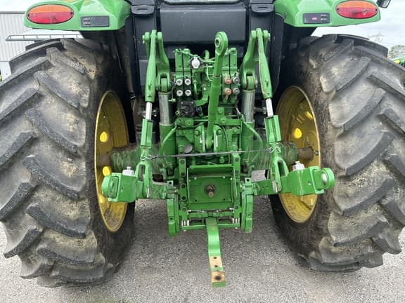 Image of John Deere 6M 155 equipment image 4