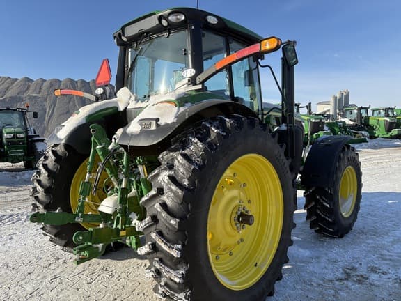 Image of John Deere 6M 165 equipment image 4